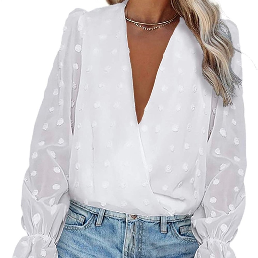 Crewneck Lace Crochet Pom Pom Flowy Long Sleeve